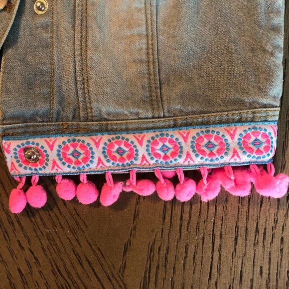 Bundle of 6 items girls (5T) - Picture 3 of 16